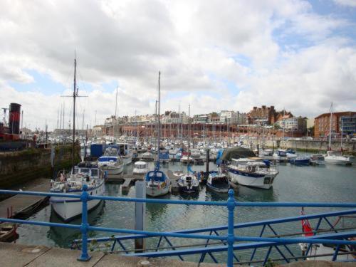 Hotel Spencer Court Ramsgate Esterno foto