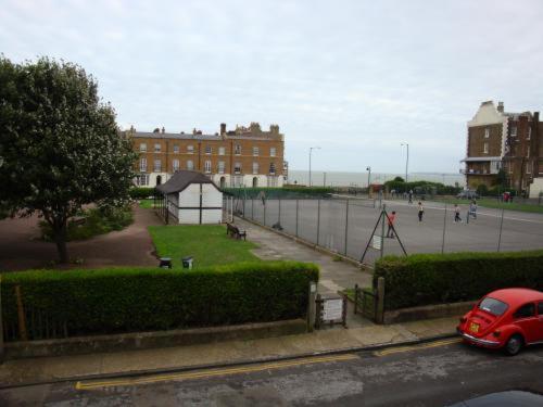 Hotel Spencer Court Ramsgate Esterno foto